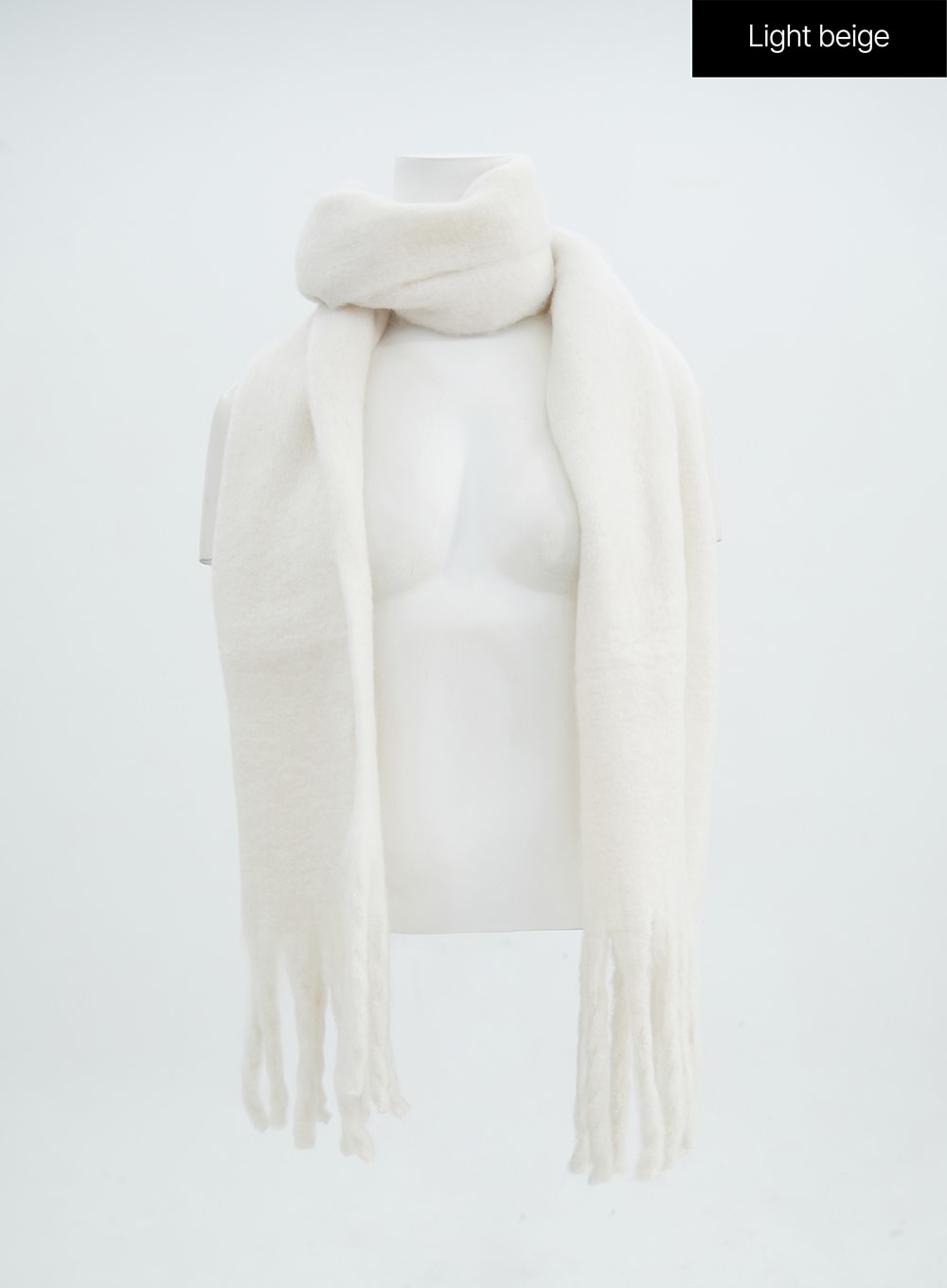 chunky-tassel-scarf-in316 / Light beige