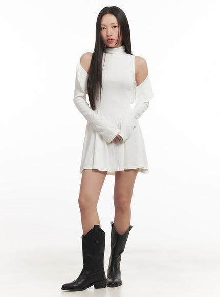 sleeveless-turtleneck-dress-bolero-set-cf520 / White