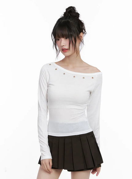 asymmetrical-eyelet-long-sleeve-top-cg519 / White