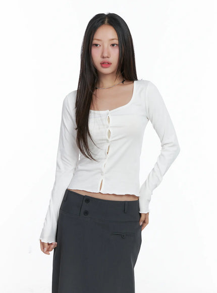 button-long-sleeve-top-cs502 / White