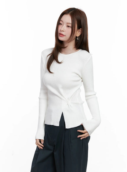 two-way-button-side-slit-knit-top-cg521 / White