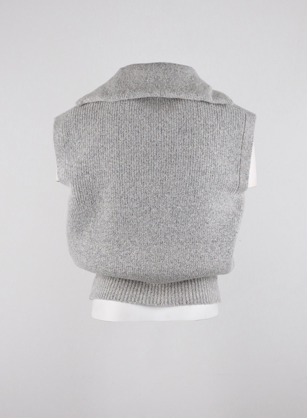 half-zip-sweater-vest-cd312
