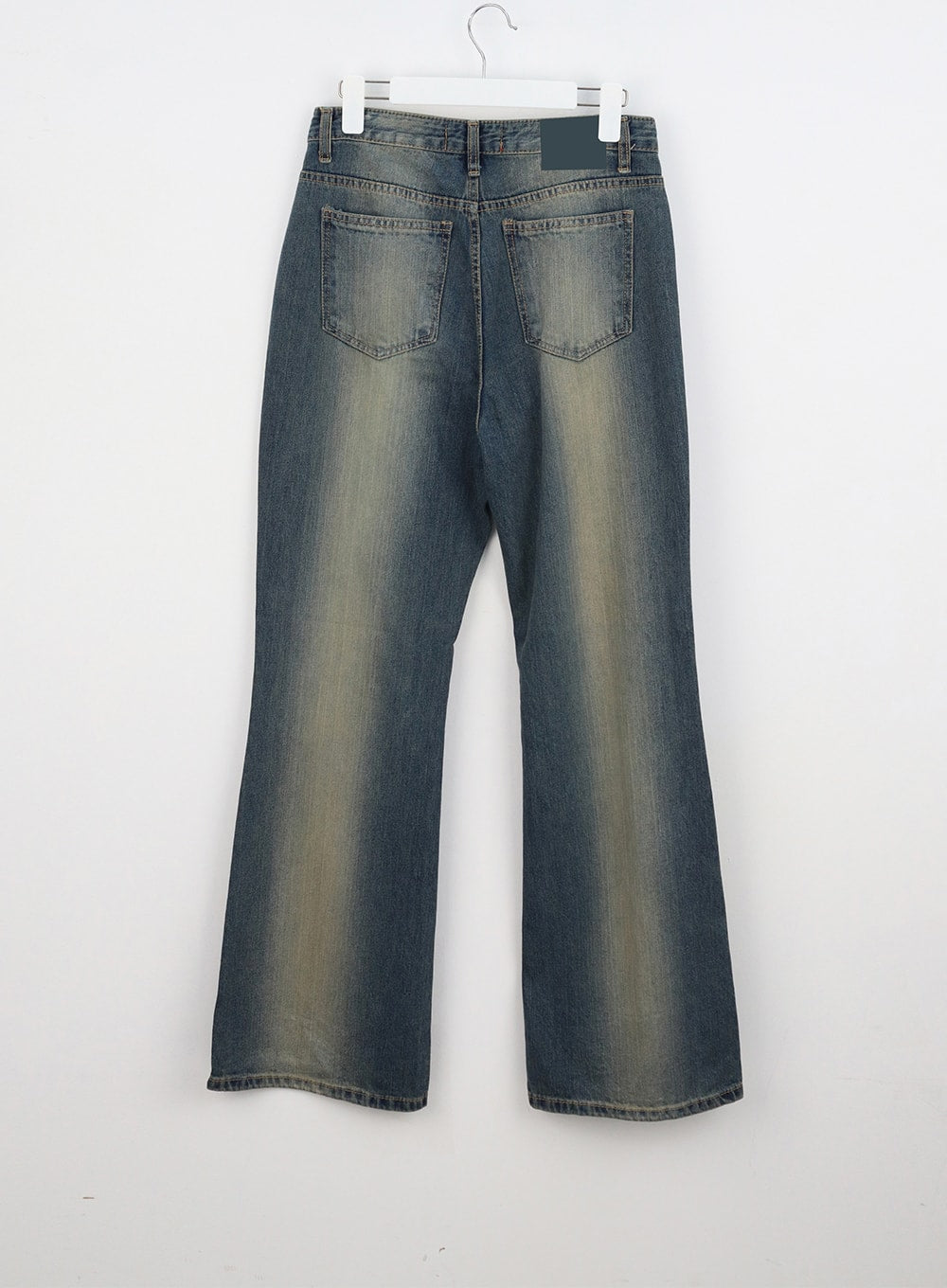 low-rise-wide-leg-jeans-cy323