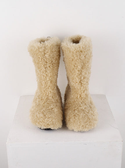 basic-faux-fur-middle-boots-cd322