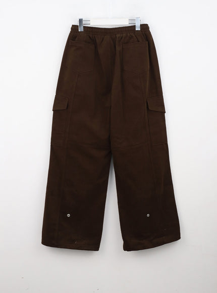 wide-leg-cargo-sweat-pants-cn303