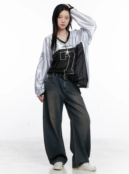 v-neck-graphic-jersey-top-cs512