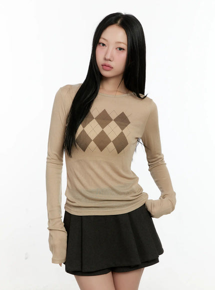 argyle-pattern-long-sleeve-tee-cn505 / Beige
