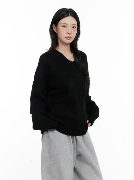 oversized-v-neck-knit-sweater-cs529 / Black