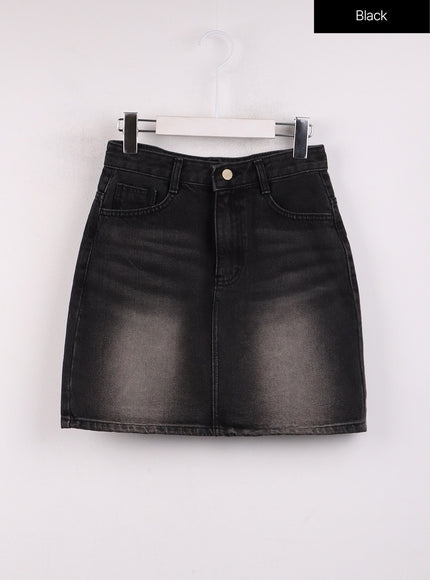 washed-mini-denim-skirt-oj431 / Black