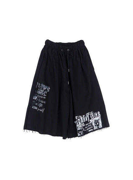 graphic-relaxed-fit-bermuda-sweatshorts-cl521 / Black