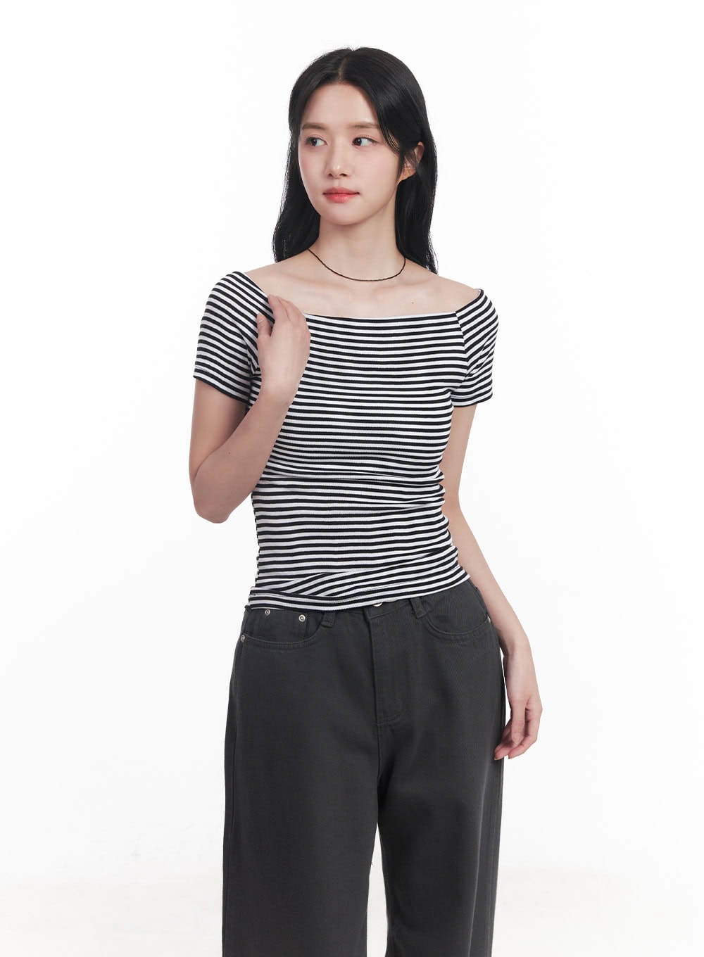 stripe-off-shoulder-top-cy526 / Black