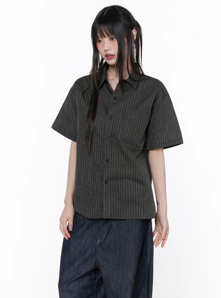 Oversized Short Sleeve Button-Up Shirt CU519 in Black, size L