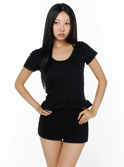 ruffle-hem-u-neck-tee-cu512 / Black