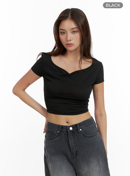 v-neck-crop-top-cl405 / Black