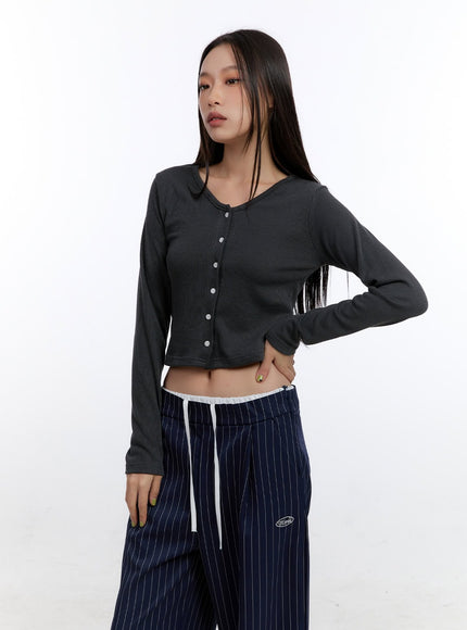 v-neck-buttoned-crop-cardigan-co431 / Dark gray