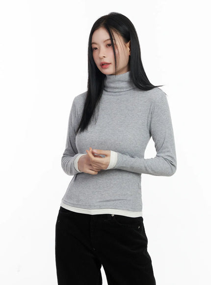 contrast-cuff-turtleneck-long-sleeve-top-cj520 / Gray