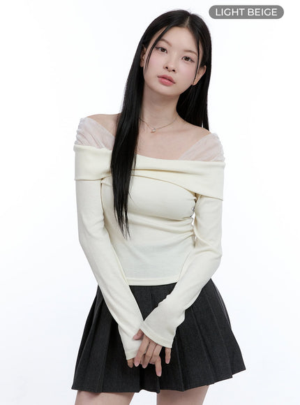 see-through-off-shoulder-top-oo429 / Light beige
