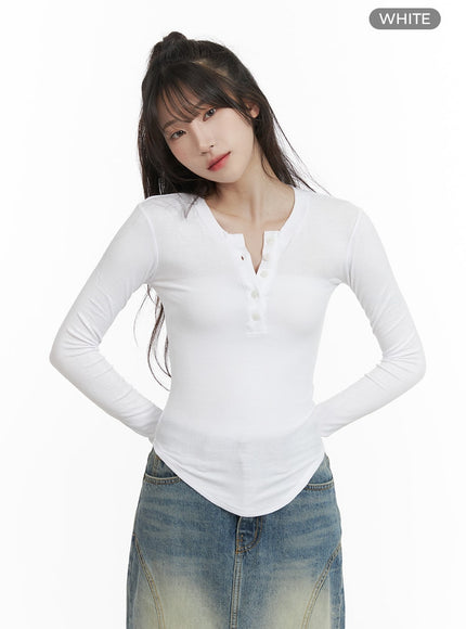 slim-fit-buttoned-long-sleeve-top-ca403 / White