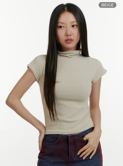 mock-neck-short-sleeve-crop-tee-cy408 / Beige