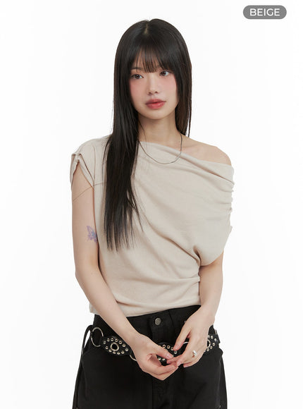 shirred-one-shoulder-top-ca419 / Beige