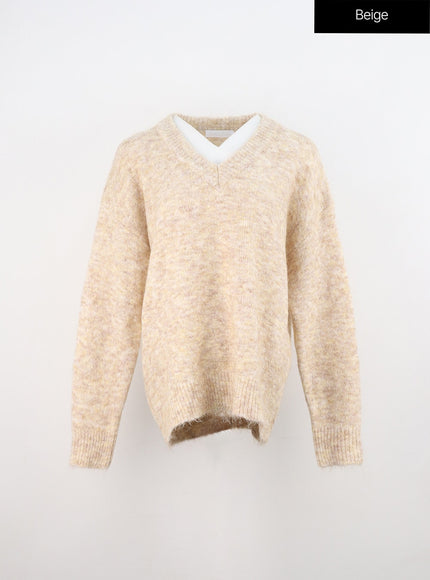v-neck-knit-sweater-on310-1 / Beige