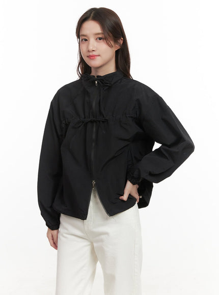 shirred-ribbon-zip-up-windbreaker-cj515 / Black