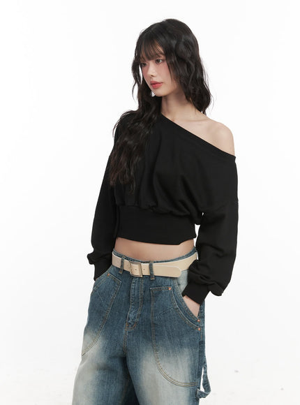 side-buttoned-crop-sweater-cj524 / Black