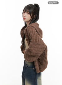 oversized-cable-knit-zip-up-hooded-sweater-cg421 / brown