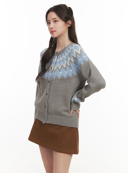 nordic-print-buttoned-cardigan-cj515 / Gray