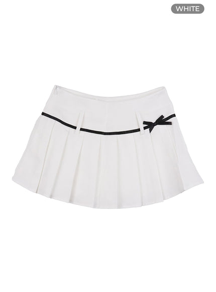 ribbon-pleated-mini-skirt-co417 / White