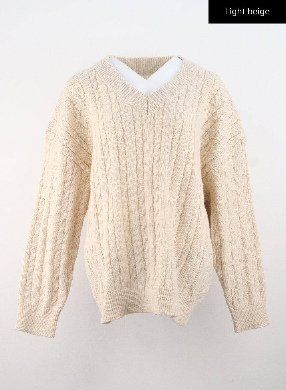 Cable-Knit V-Neck Sweater CS303