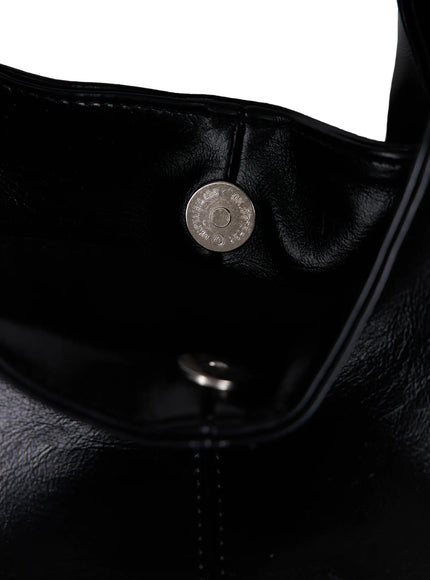 faux-leather-eyelet-shoulder-bag-cu502
