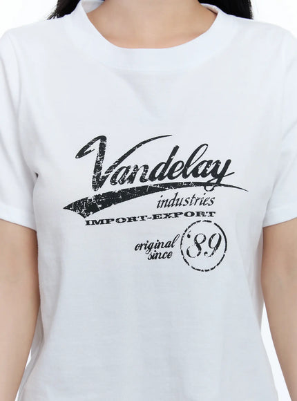 graphic-short-sleeve-statement-shirt-cl530