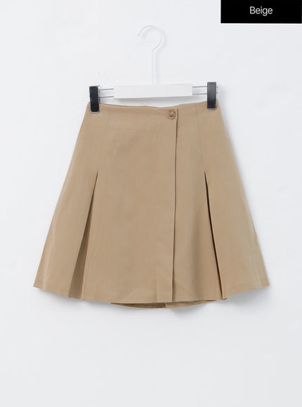 buttoned-pintuck-mini-skirt-oo305 / Beige