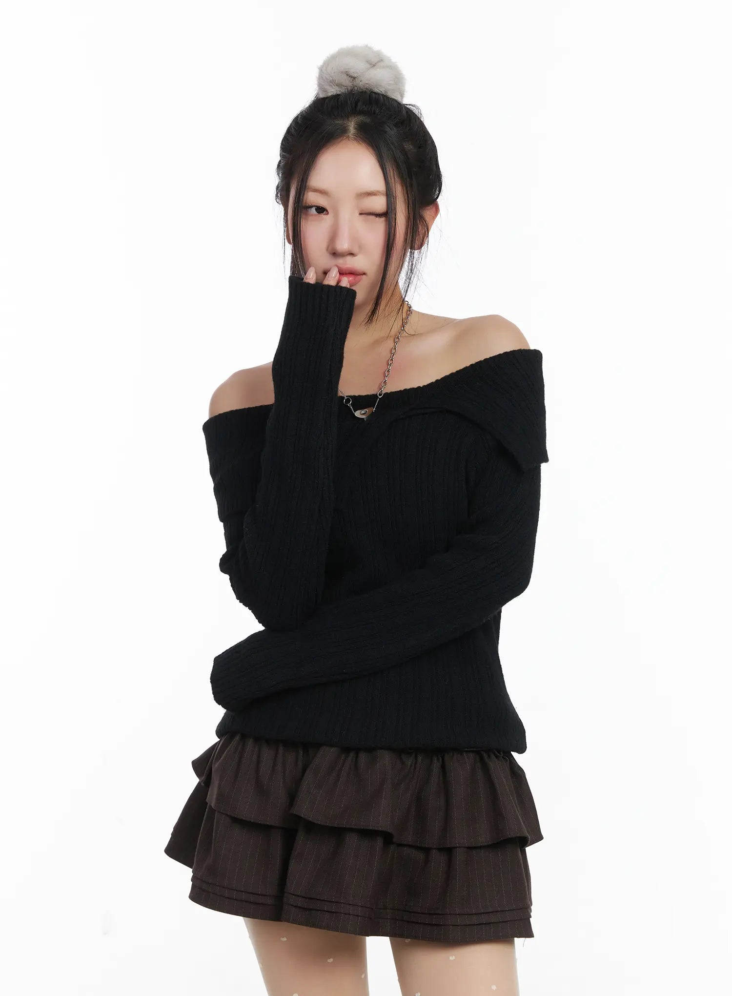 cozy-ribbed-relaxed-neck-knit-top-cd530 / Black