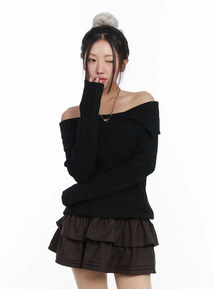 cozy-ribbed-relaxed-neck-knit-top-cd530 / Black