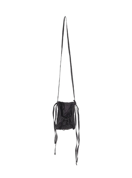 shirred-strap-crossbody-bag-cu516 / Black