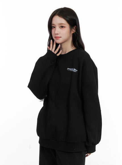 bear-graphic-oversized-sweatshirt-cn527 / Black