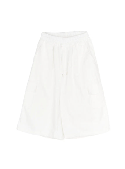 cargo-pocket-bermuda-shorts-cu515 / White