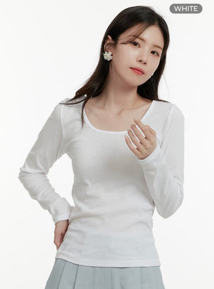 basic-cotton-u-neck-long-sleeve-tee-oa405 / White