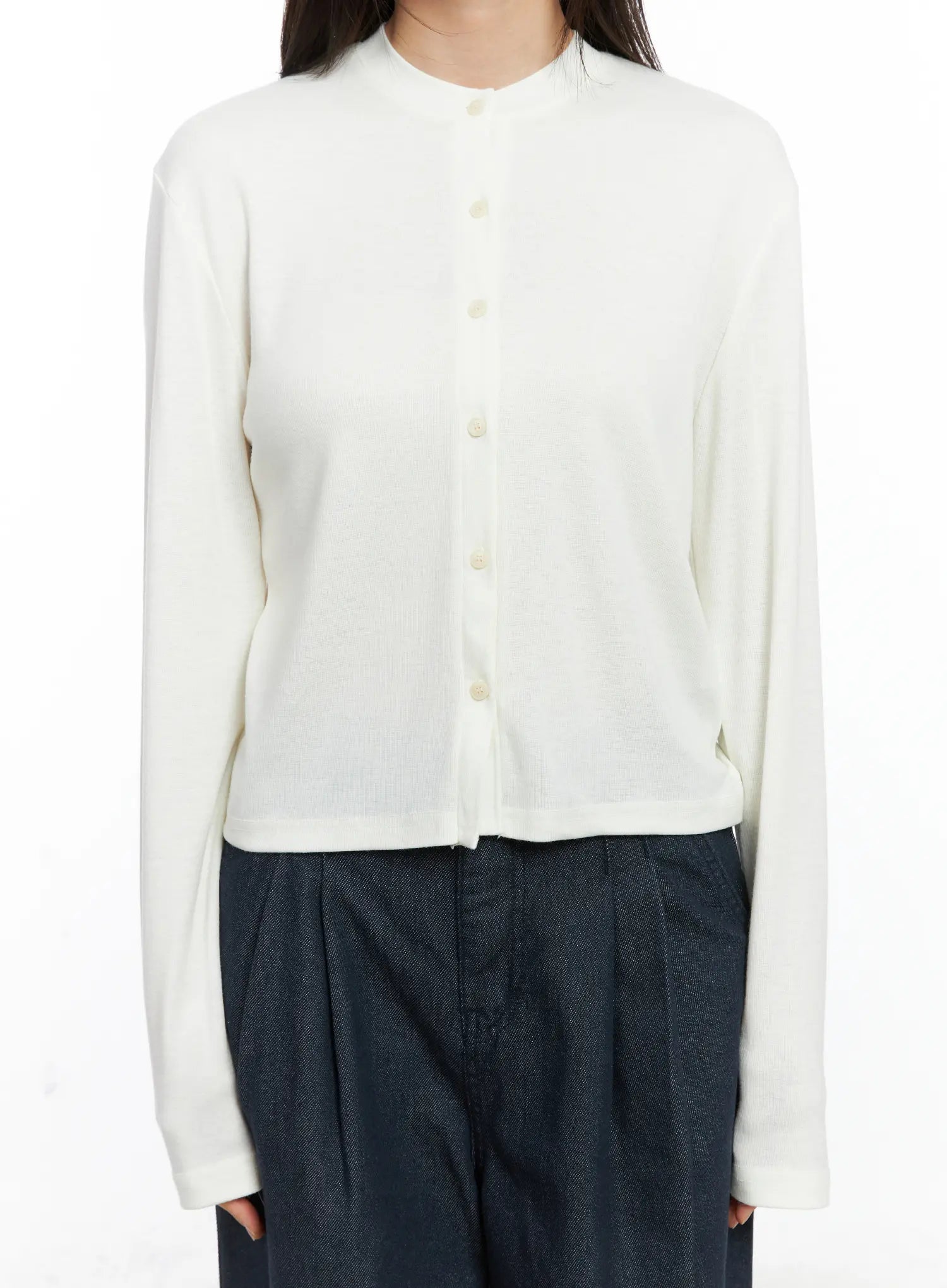 classic-button-up-long-sleeve-cardigan-cs524 / White