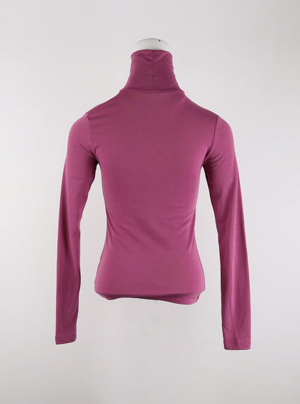 slim-fit-funnel-neck-sweater-cd320