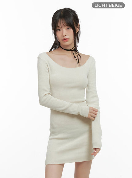 graceful-off-shoulder-mini-dress-cs412 / Light beige