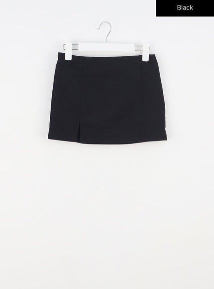 Mid-Rise Skort CA327