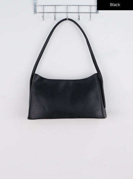 square-shoulder-bag-cg315