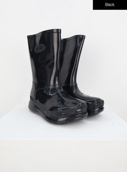 mid-calf-rain-boots-oy323