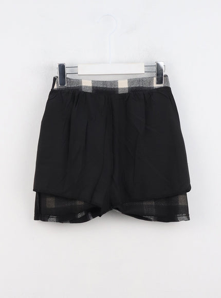 buckle-plaid-mini-skirt-in322