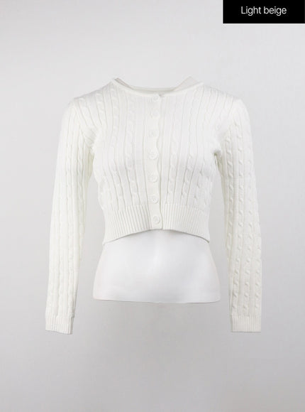 cable-knit-buttoned-crop-cardigan-oj416 / Light beige