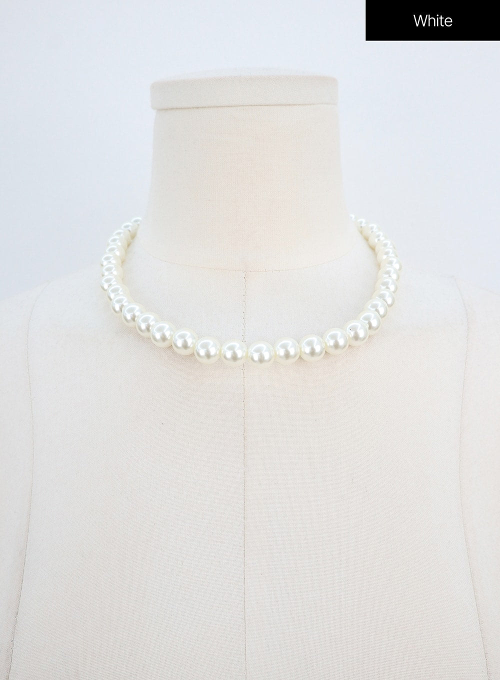 Faux Pearl Necklace BY303