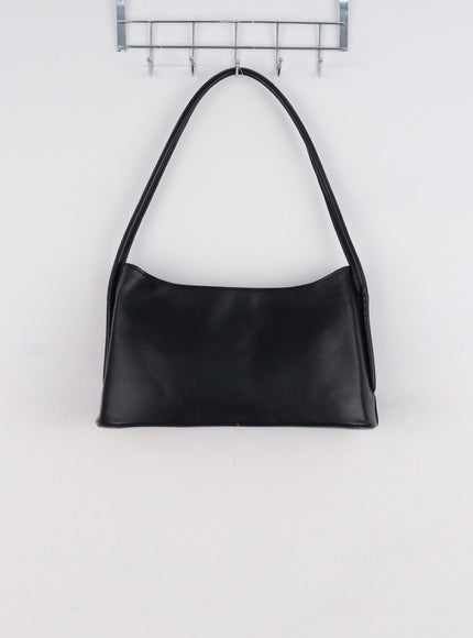 square-shoulder-bag-cg315